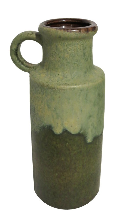 https://lostandfoundprops.com/wp-content/uploads/2015/02/p_2_6_4_3_2643-Two-Toned-Green-Ceramic-Vase-with-Organic-Texture-and-Small-Loop-Handle.jpg
